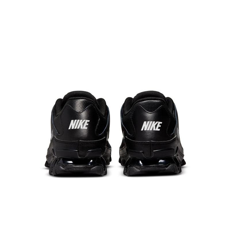 NIKE（ナイキ） トレーニングシューズ メンズ リアックス 8 TR