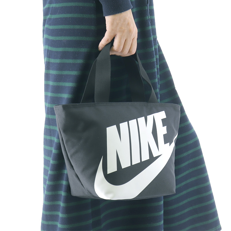 NIKE ナイキ ランチトートバック 保冷バッグ 6L FUTURA FUEL