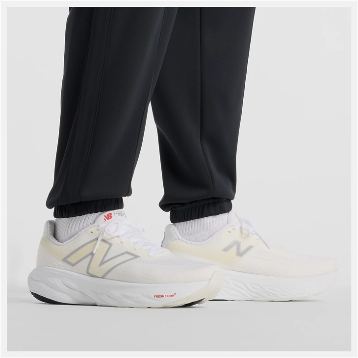 若者に人気のブランド New Balance メンズ トラックパンツ ジャージ ニューバランス スーツ