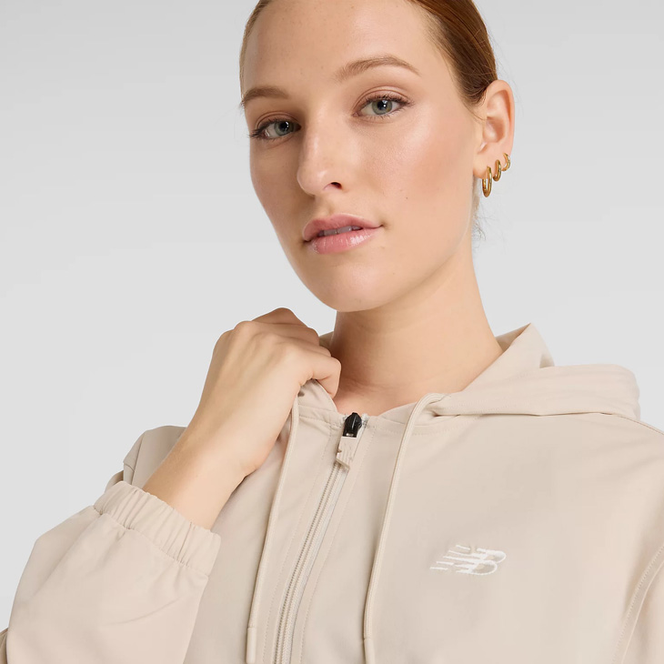 New Balance（ニューバランス） ウィンドブレーカー レディース 上下
