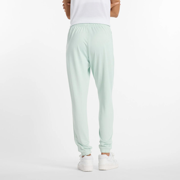 New Balance レディース ウェアセット　Sサイズ New Balance（ニューバランス） トレーニングウェア レディース