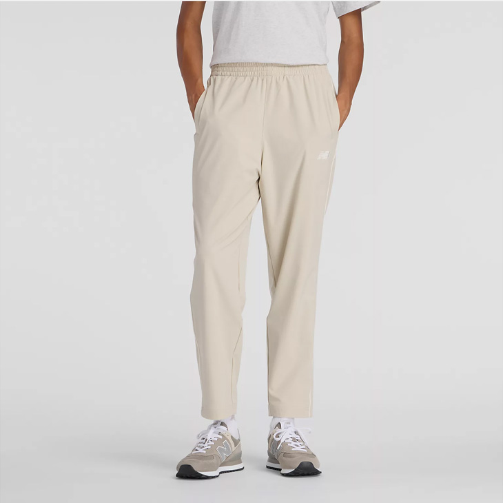 ビアズリー　両面起毛　トラックパンツ　1（M 〜L）新品　ベージュ New Balance（ニューバランス） ウーブンパンツ レディース 裏起毛