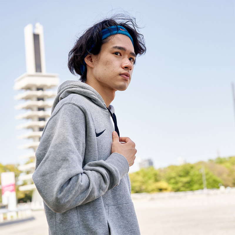 ヘッドバンド ナイキ Bn1003 円 Nike おでこ アクセサリー オレンジ ジョギング スウッシュ スポーツ テニス ヘアバンド メンズ レディース 汗止め 海外 Nike