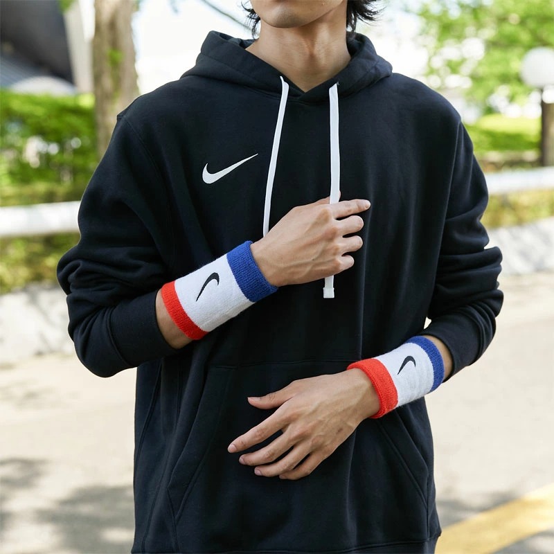 NIKE（ナイキ） スウッシュ ダブルワイド リストバンド 2個セット 汗