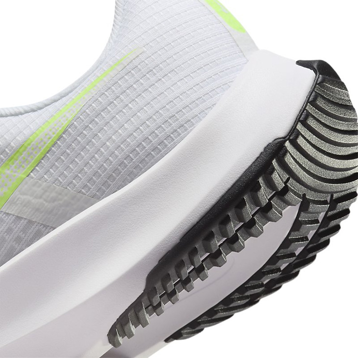 NIKE ナイキ ランニングシューズ スポーツシューズ ジョギング