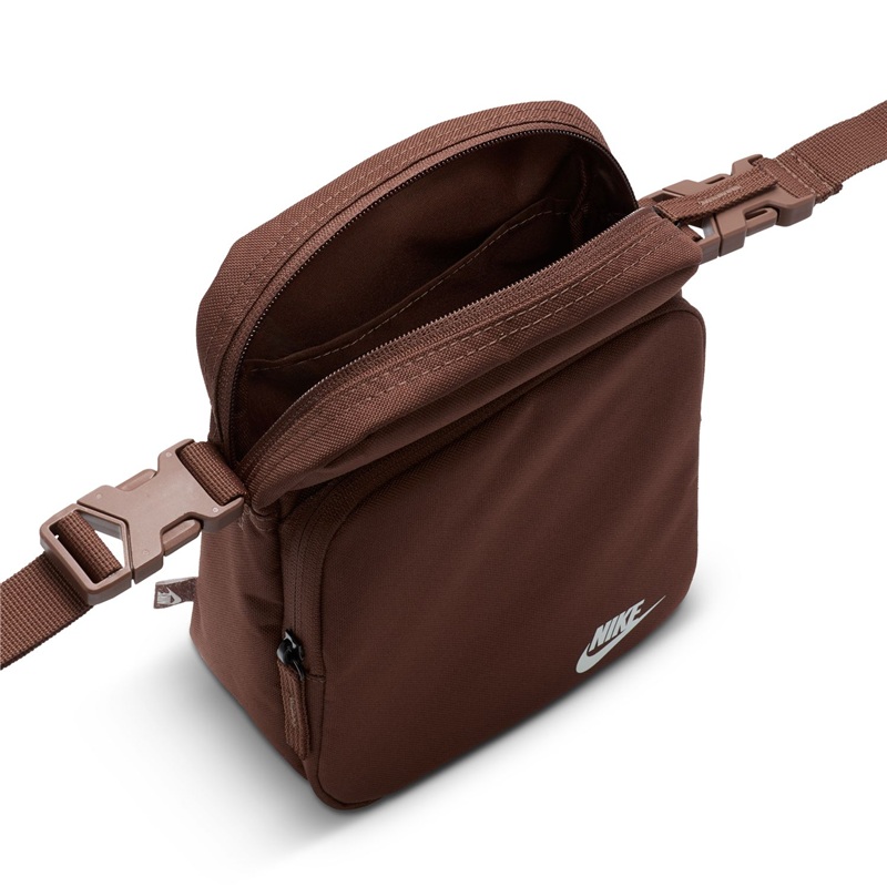 NIKE（ナイキ） ショルダーバッグ 4L メンズ レディース ヘリテージ