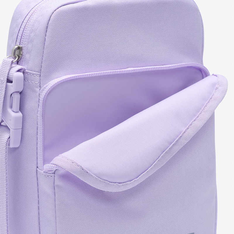 【新品 未使用】NIKE バディーズ トート バッグ パック ナイキ（4L） org.jpg