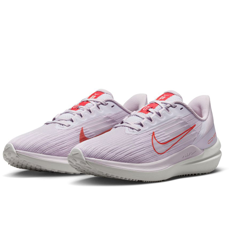 NIKE ナイキ ランニングシューズ 運動靴 ジョギングシューズ