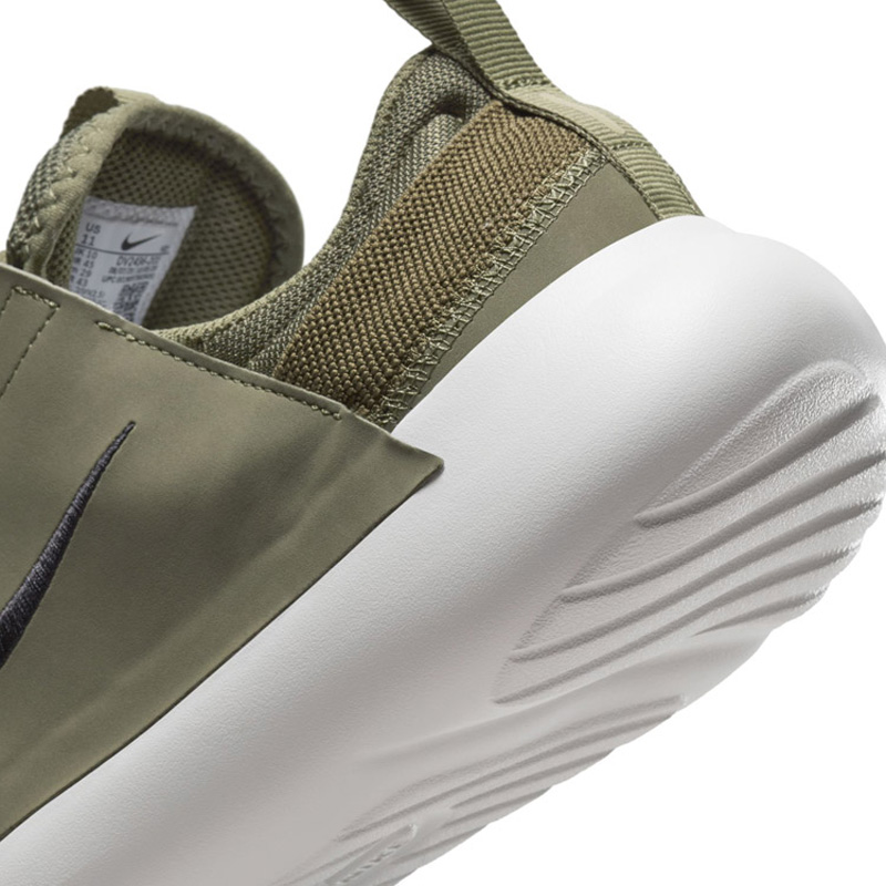 NIKE セーター | atmos（アトモス） 公式オンラインストア
