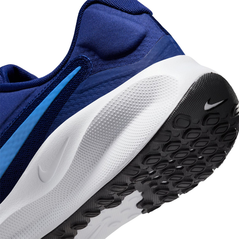 NIKE（ナイキ） ランニングシューズ メンズ レボリューション 7