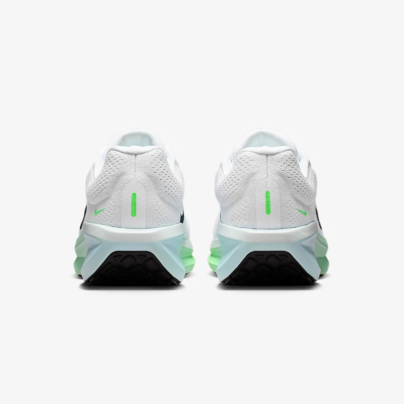 NIKE（ナイキ） ランニングシューズ メンズ エア ウィンフロー11