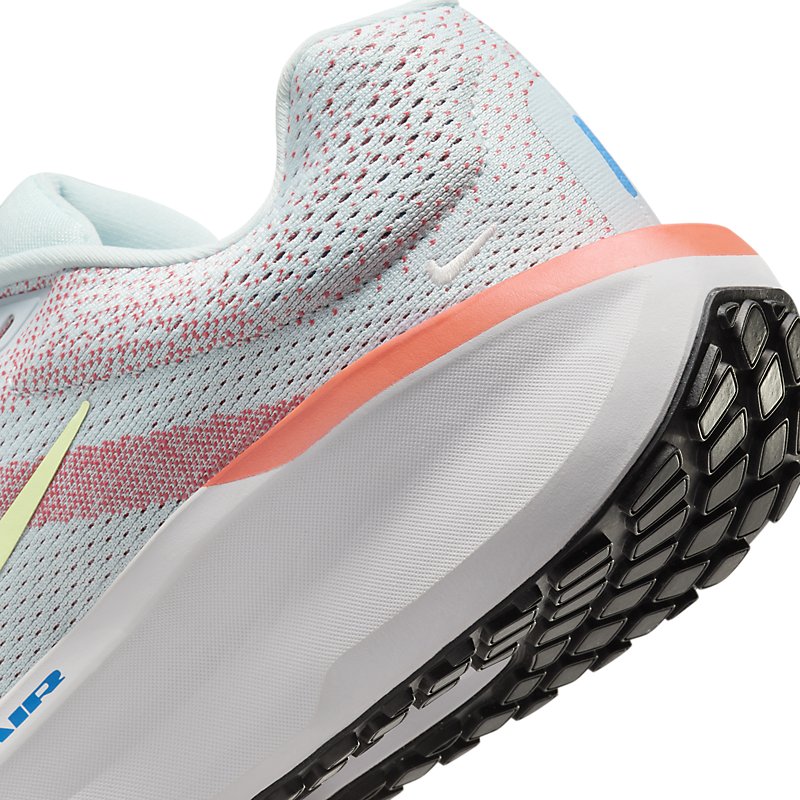 NIKE（ナイキ） ランニングシューズ メンズ エア ウィンフロー11