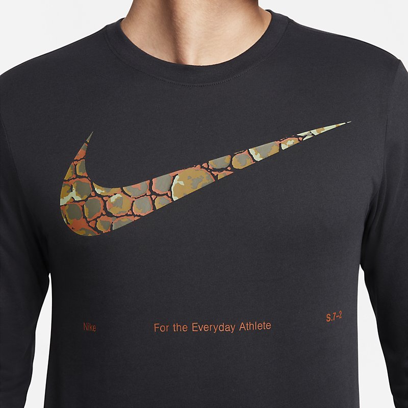 新品タグ付 XL ナイキ Dri-FIT 長袖 Tシャツ メンズ NIKE（ナイキ） 長袖 Tシャツ メンズ NIKE Dri-FIT フィットネスT