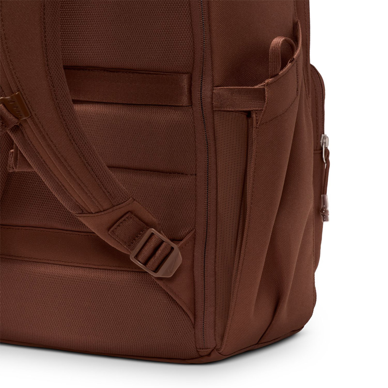 NIKE（ナイキ） リュックサック 約33L メンズ レディース