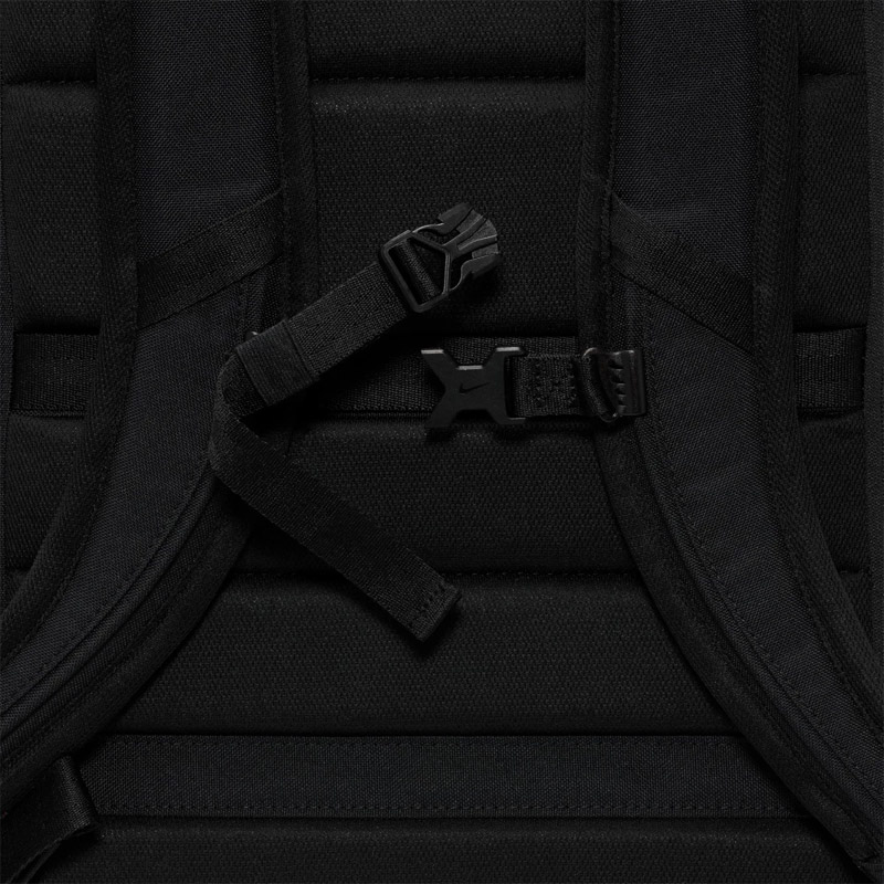 NIKE ナイキ リュックサック 約37L バッグ ユーティリティ