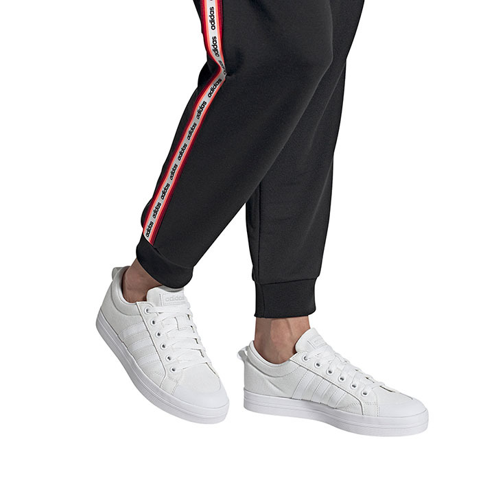 adidas（アディダス） スニーカー シューズ レディース 22-25.5cm