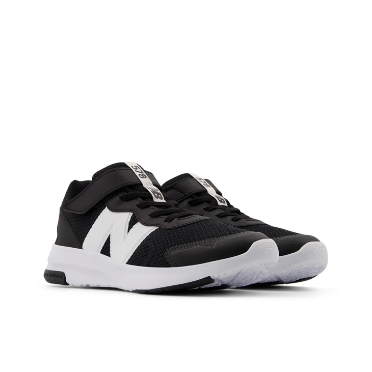 WHIZ ニューバランス ジュニア ランニングシューズ 22-25cm Newbalance