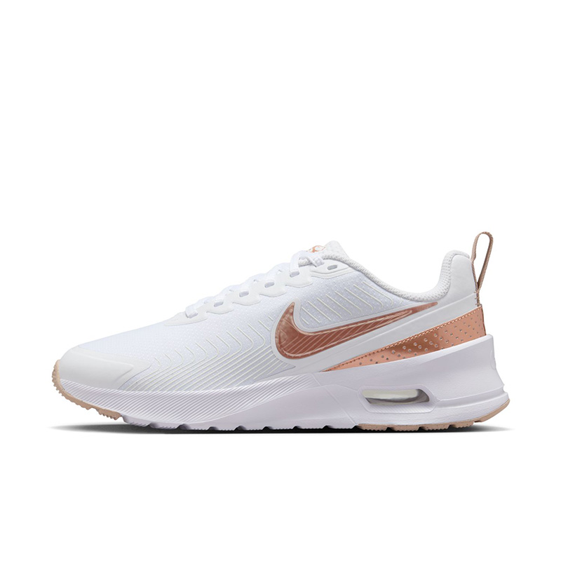 NIKE（ナイキ） スニーカー レディースシューズ エア マックス ニュ