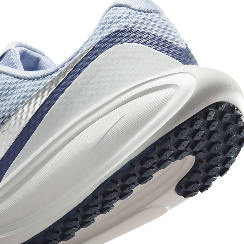 NIKE（ナイキ） ランニングシューズ レディース レボリューション 8