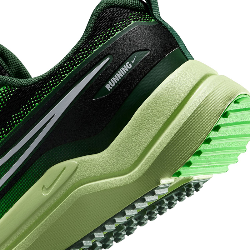 NIKE（ナイキ） ジュニア スニーカー ランニングシューズ コズミック