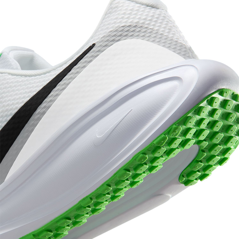 NIKE（ナイキ） ランニングシューズ メンズ レボリューション 8 ワイド