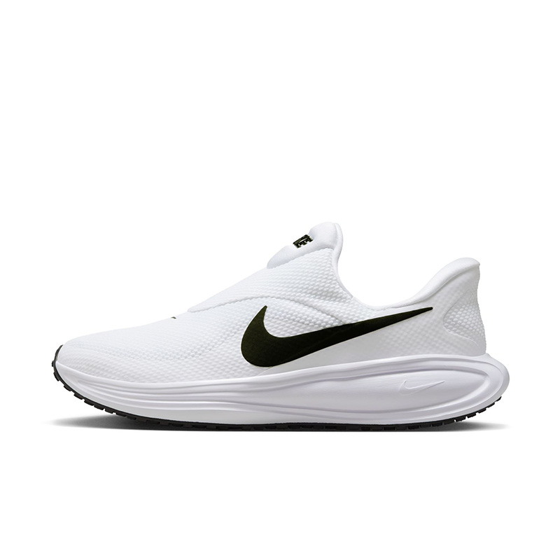 NIKE（ナイキ） 手を使わずにサッと履ける ランニングシューズ メンズ