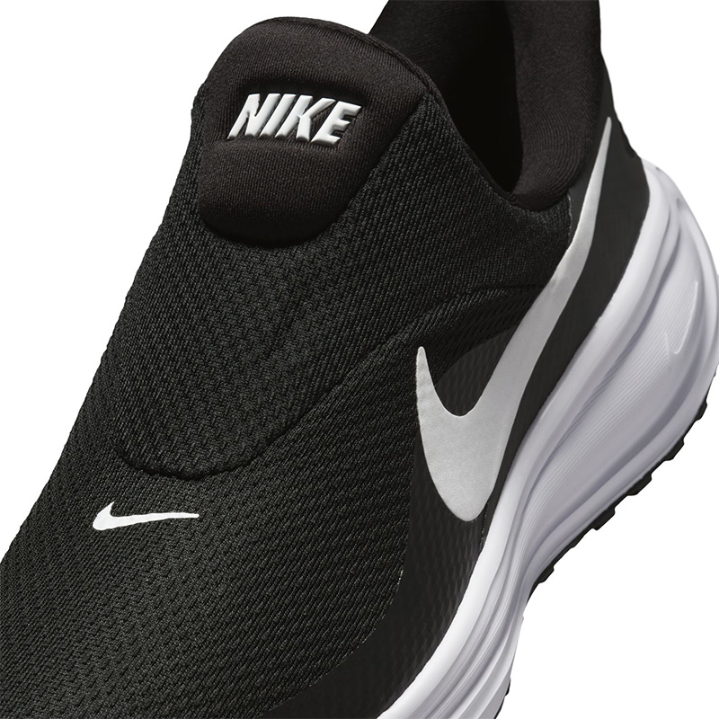 NIKE（ナイキ） 手を使わずにサッと履ける ランニングシューズ