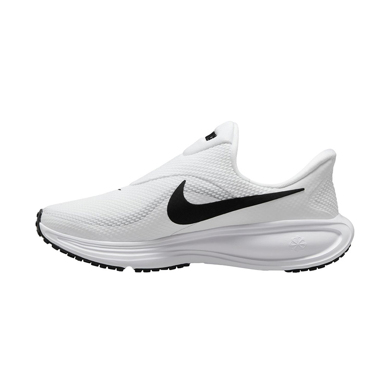 NIKE（ナイキ） 手を使わずにサッと履ける ランニングシューズ
