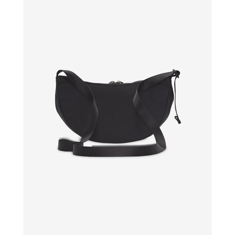 NIKE（ナイキ） ショルダーバッグ 半月型 4L NIKE オーラ クレセント