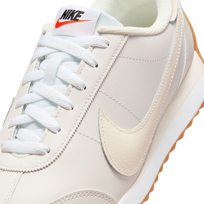 NIKE（ナイキ） スニーカー レディース シューズ NIKE WMNS