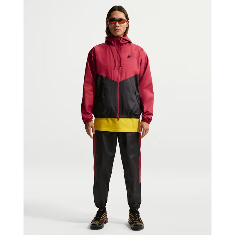 NIKE フード付きジャケットとパンツセット NIKE（ナイキ） ウィンドブレーカー 上下 メンズ ウィンドランナー