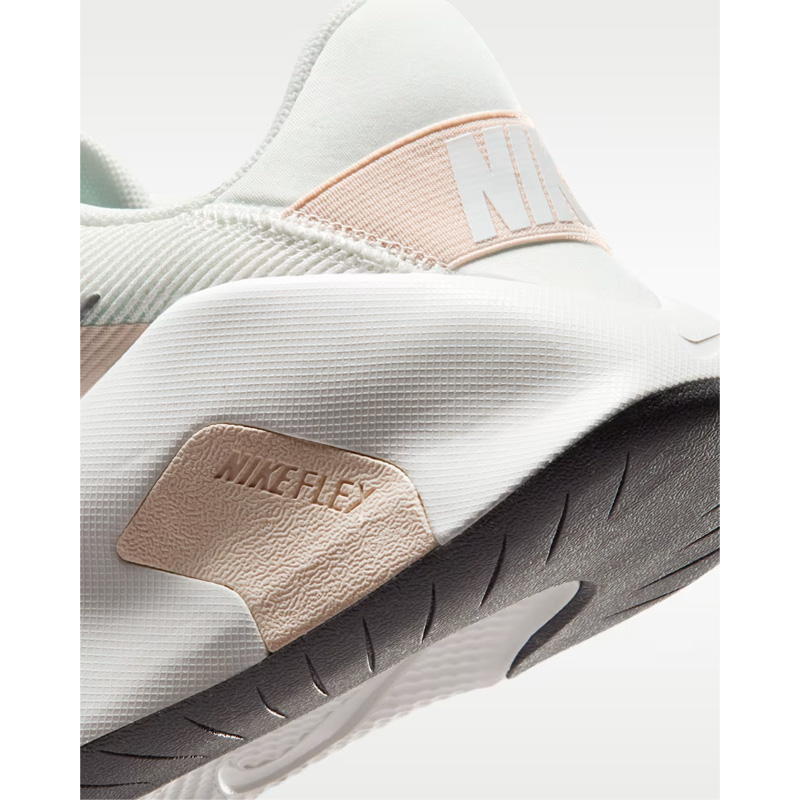 NIKE（ナイキ） トレーニングシューズ レディース NIKE WMNS