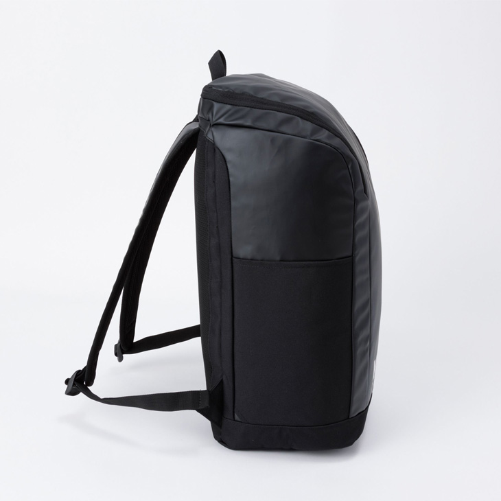 ヘリーハンセン リュックサック 30L HELLYHANSEN オルスタッドロゴ