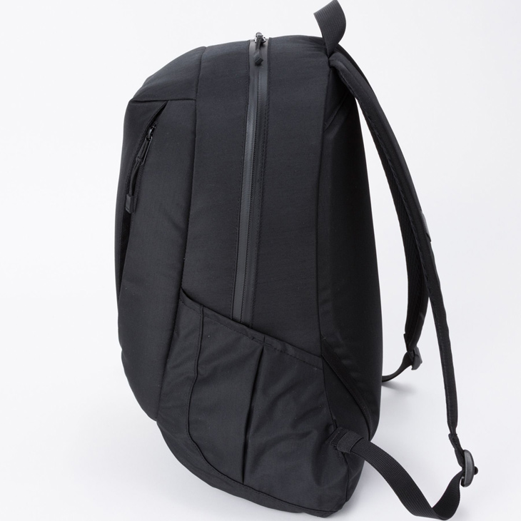 ヘリーハンセン リュック 18L バッグ HELLY HANSEN ウルリケン18