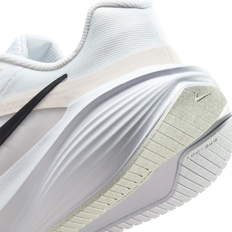 NIKE（ナイキ） ランニングシューズ メンズ ダウンシフター 14