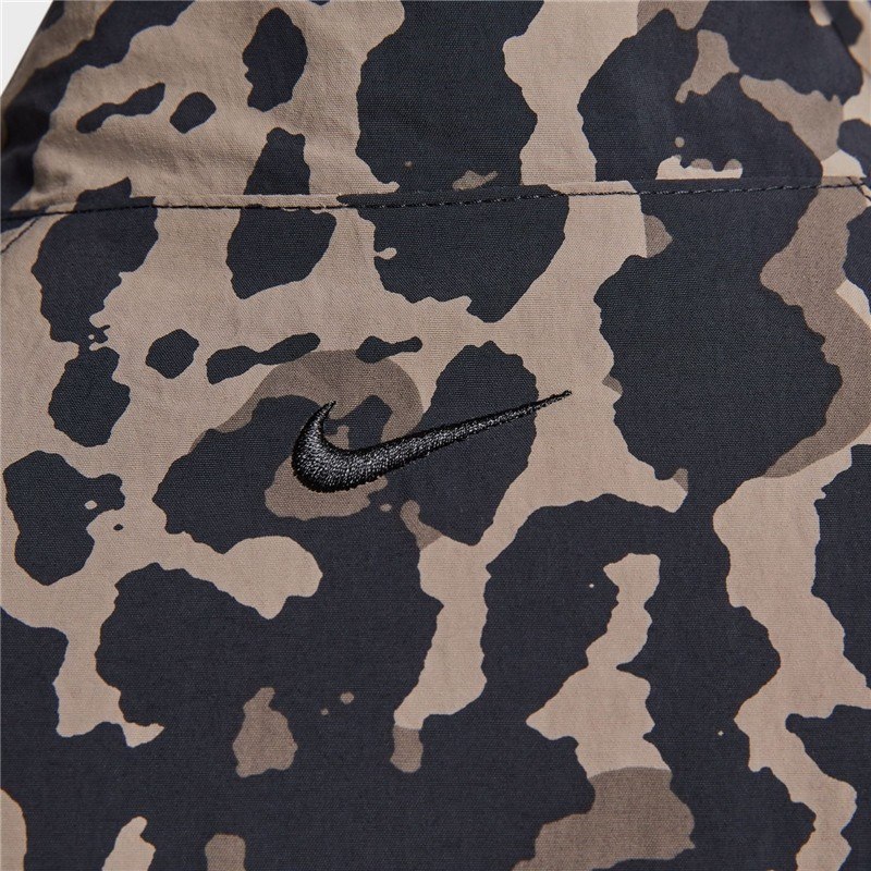 NIKE（ナイキ） ウィンドブレーカー レディース ウーブン プリンテッド