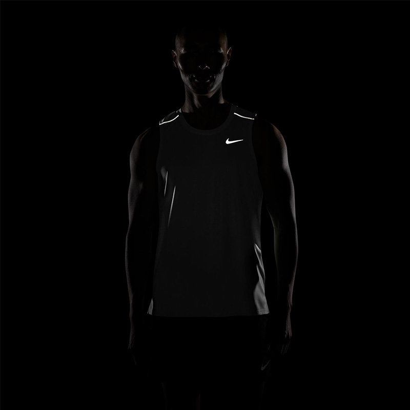 NIKE（ナイキ） ノースリーブ メンズ ランニングシャツ ドライフィット