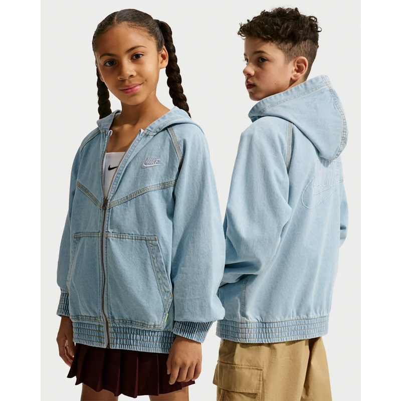 グッチキッズ　ジップアップジャケット　ブルゾンサイズ130 GUCCI（グッチ） キッズ ブルゾン ブランド 子供服 ボンバージャケット