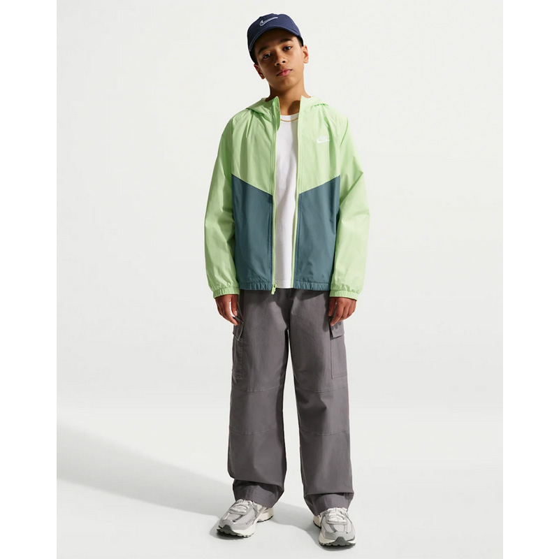 NIKE(ナイキ) ウィンドブレーカー 長袖 キッズ ジュニア ウィンド NIKE(ナイキ) ウィンドブレーカー 長袖 キッズ ジュニア ウィンド