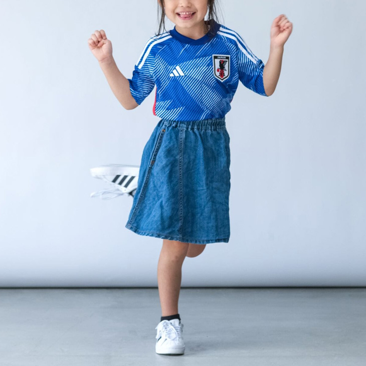 サイズ130 子供用サッカー着　比較的綺麗です Amazon.co.jp: [SAZAC] BAN224FD サッカー JFA オフィシャル