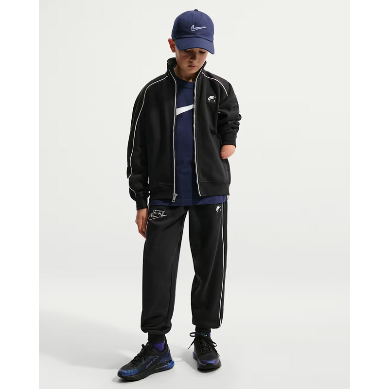 美品！！キッズ　NIKE ジャージ上下セット ブラック　5点セット　サイズM NIKE（ナイキ） ジュニア キッズ 子供 ジャージ 上下セット YTH NSW DF