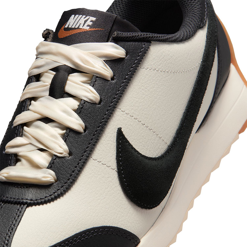 NIKE（ナイキ） スニーカー レディース シューズ NIKE WMNS