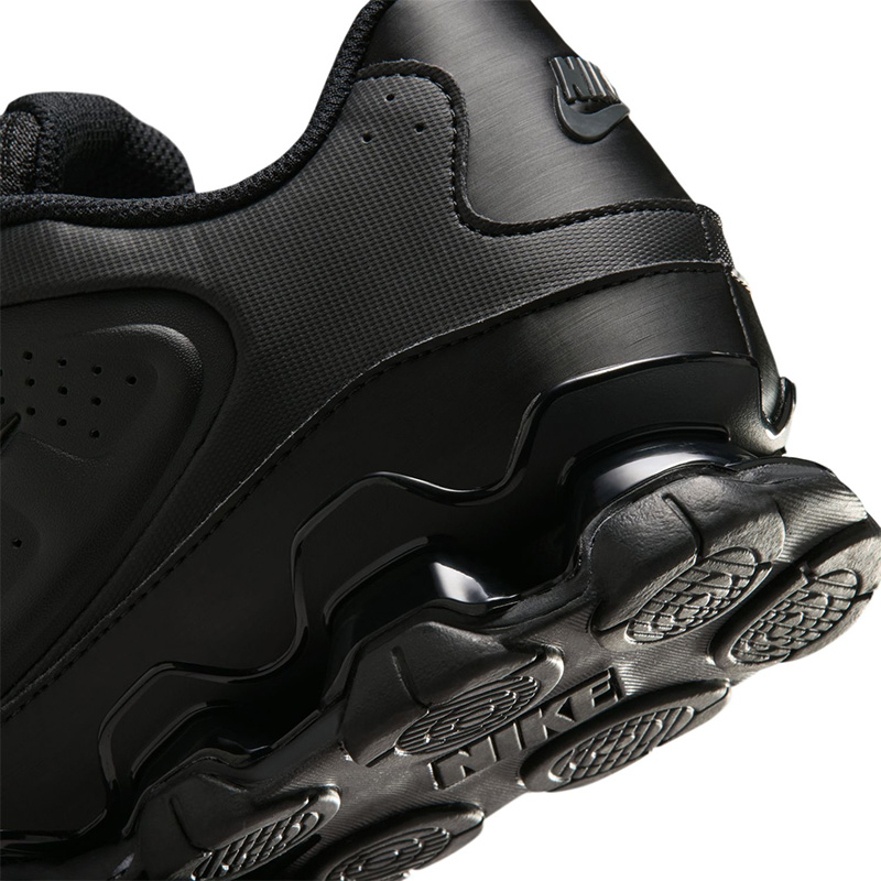 NIKE(ナイキ) スニーカー メンズ リアックス 8 NSW SL トレーニング NIKE(ナイキ) スニーカー メンズ リアックス 8 NSW SL トレーニング