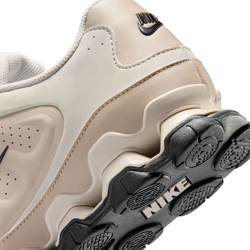 NIKE（ナイキ） スニーカー メンズ リアックス 8 NSW SL トレーニング