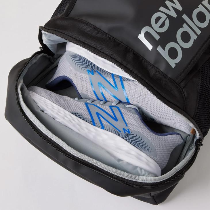 New Balance ニューバランス リュックサック 35L ユニセックス