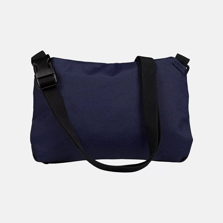 New Balance（ニューバランス） ショルダーバッグ 2L ユニセックス