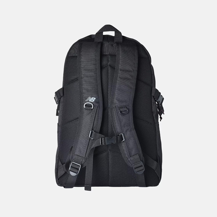 【美品】new balance LAB55619 リュック 25L 黒　A4収納 美品】new balance LAB55619 リュック 25L 黒 A4収納 - メルカリ