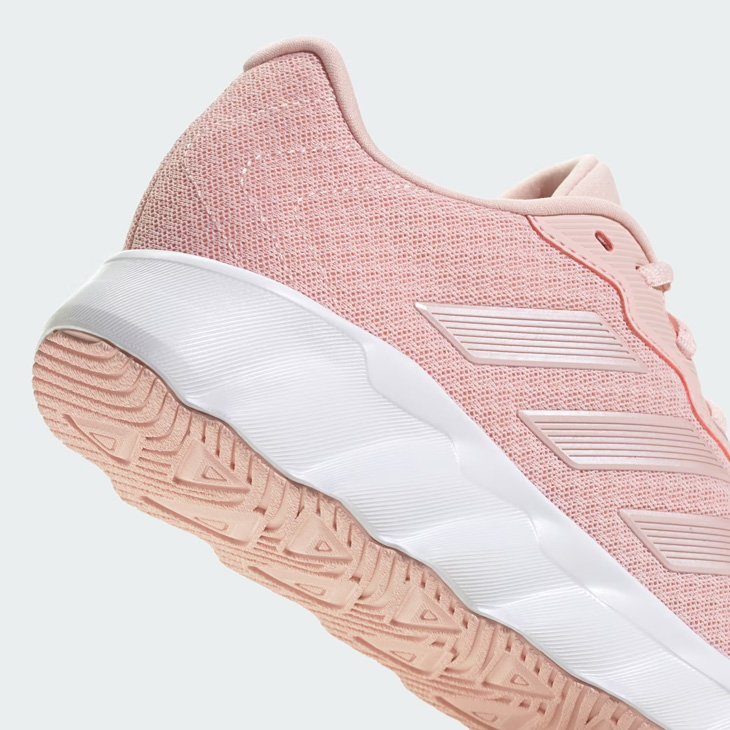 adidas レディースランニングスニーカー25.5cm GX5637 adidas レディースランニングスニーカー25.5cm GX5637 - メルカリ