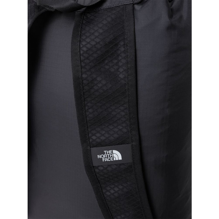 THE NORTH FACE（ザ ノースフェイス） リュック 18L メンズ レディース