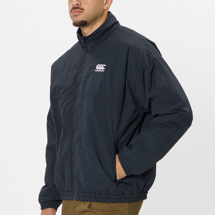 未使用 カンタベリー canterbury メンズ 中綿ジャケット Mサイズ カンタベリー（Canterbury） 中綿ジャケット 4L シェルジャケット 長袖